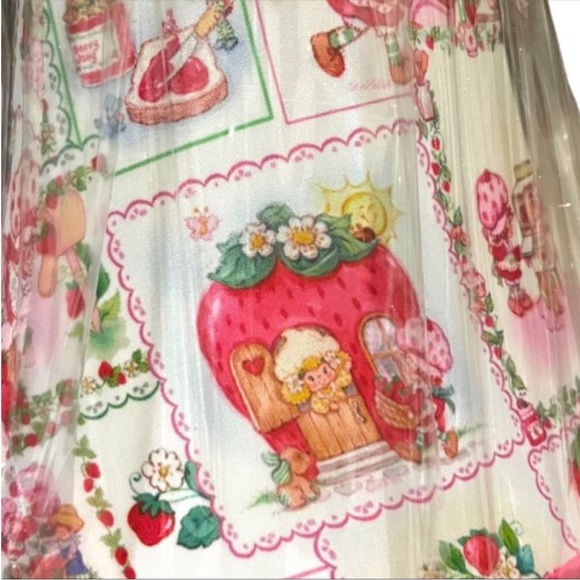 Dolls kill retro 80s STRAWBERRY SHORTCAKE limited edition sold out lamps - Picture 7 of 9